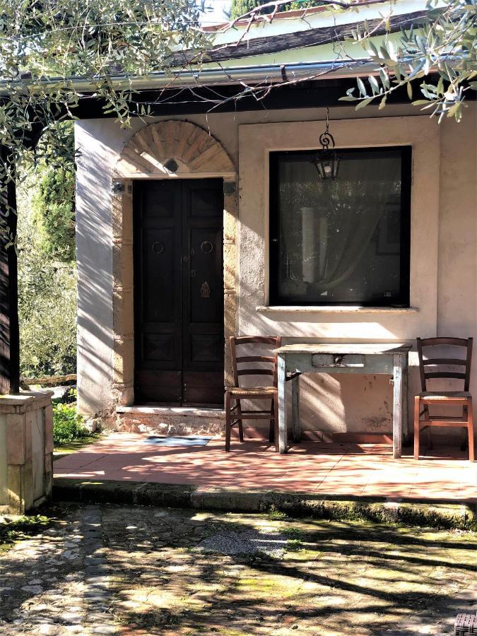 Willa Casale L'Antica Mola Castel Madama Zewnętrze zdjęcie