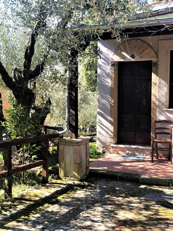 Willa Casale L'Antica Mola Castel Madama Zewnętrze zdjęcie